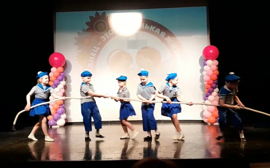 ТАНЦУЮТ ВСЕ 💃💫  Сегодня 30 апреля 2026 г. во Дворце культуры им Ю. А. Гагарина состоялся Городской т