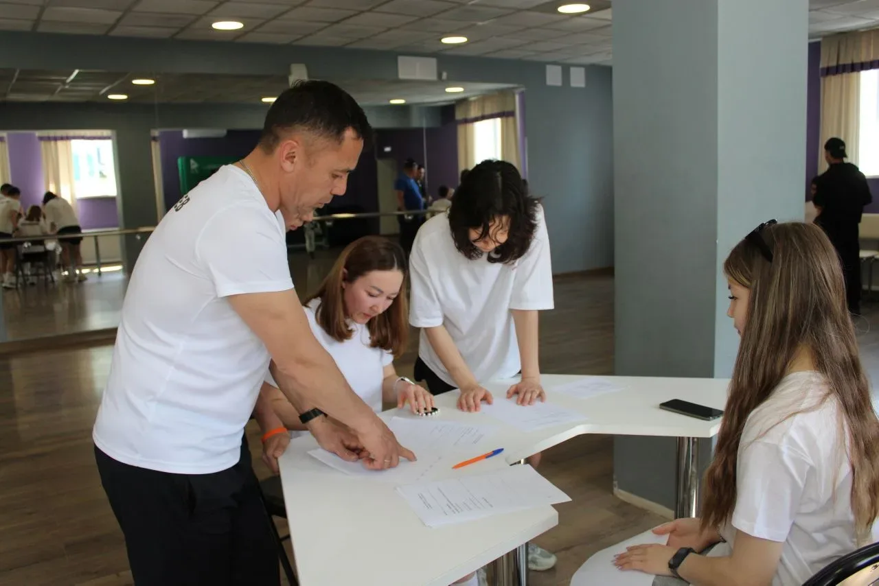🌟 Сегодня 14.05.26г в Доме молодёжи совместно с "Движением первых" прошла увлекательная "Семейная за