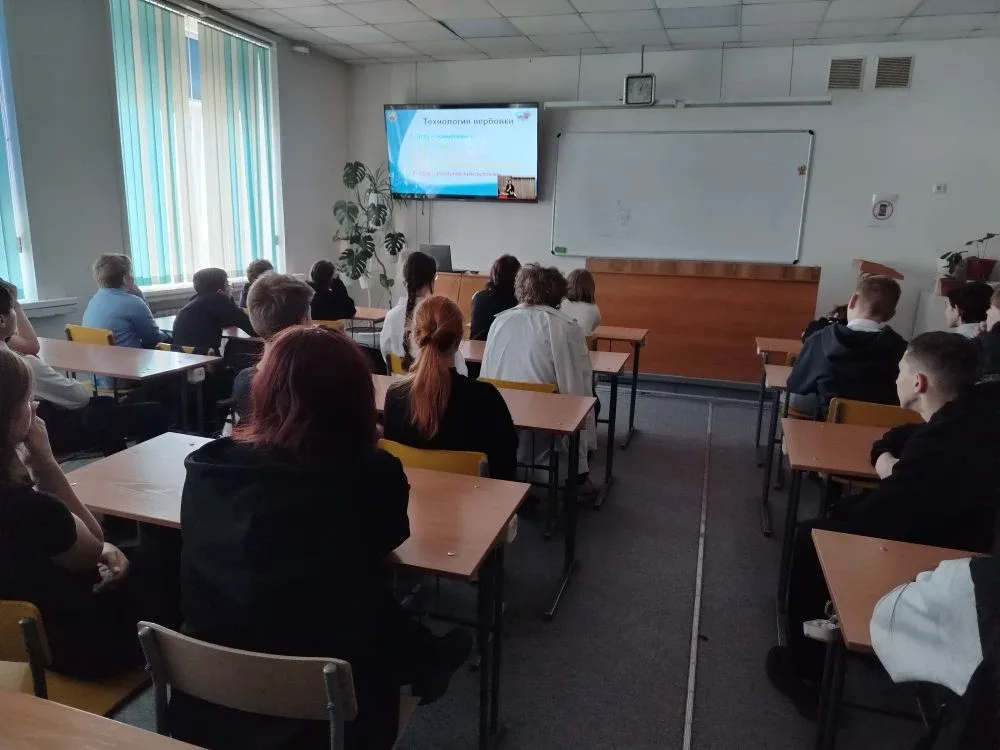 ‼️ Об ответственности несовершеннолетних сегодня говорили в образовательных учреждениях всего города