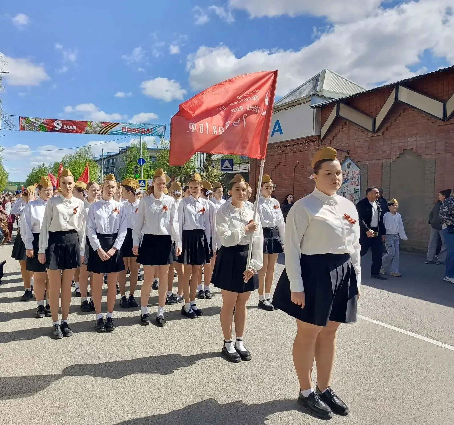 Поздравляем Кириллову Ульяну занявшую 2 место в Республиканских соревнованиях по спортивной акробати