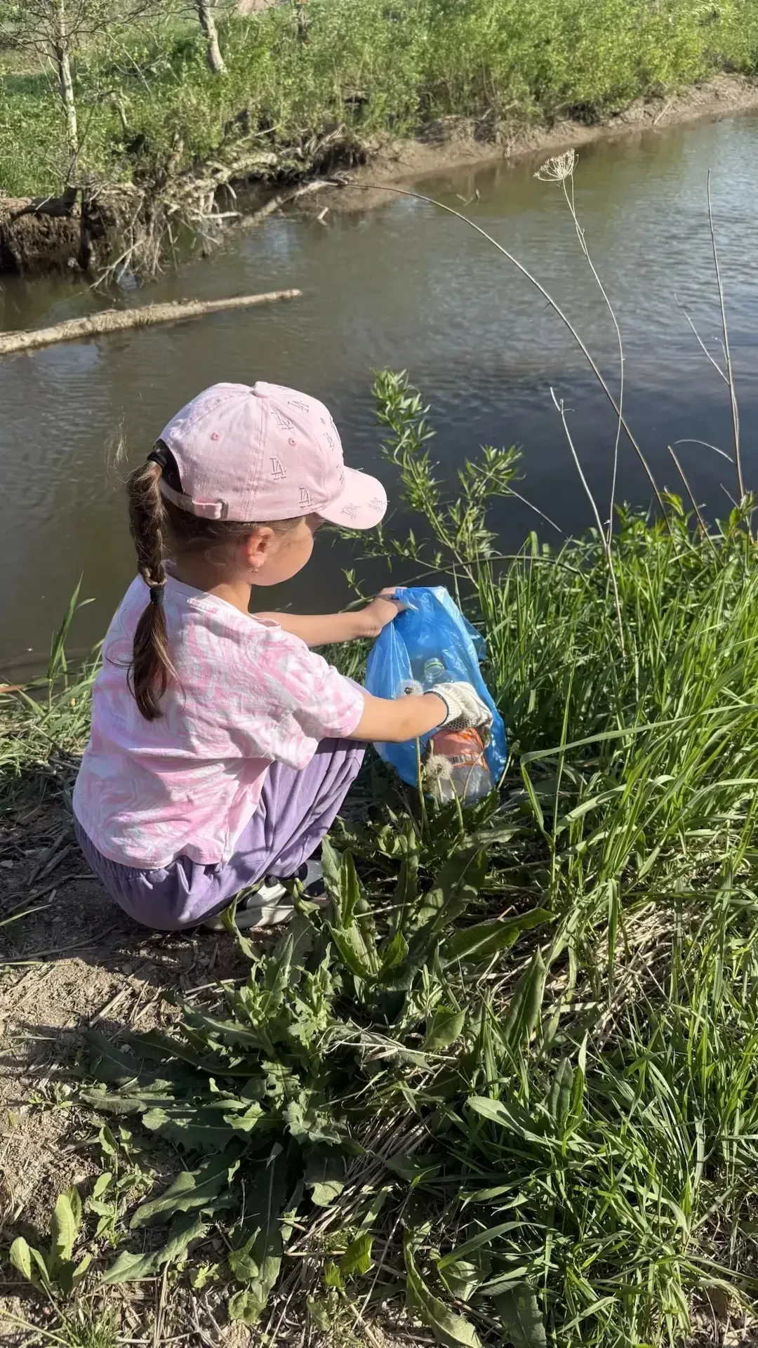 В рамках тематической недели «Чистая вода» республиканского конкурса #Эковесна2026 проводится очистк