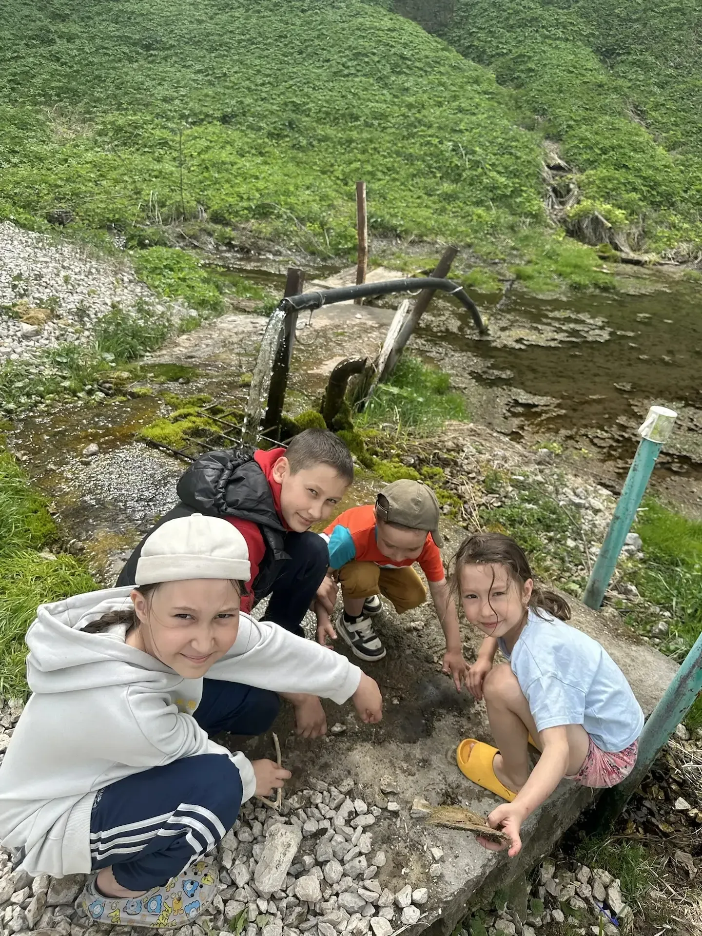 В рамках тематической недели «Чистая вода» республиканского конкурса #Эковесна2026 проводится очистк