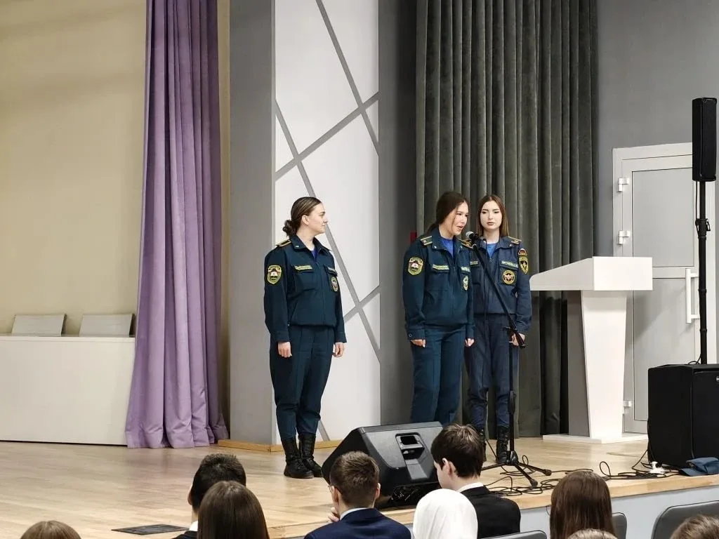 Профориентационная встреча с Тетюшским колледжем гражданской защиты прошла в нашем лицее. 30 апреля 