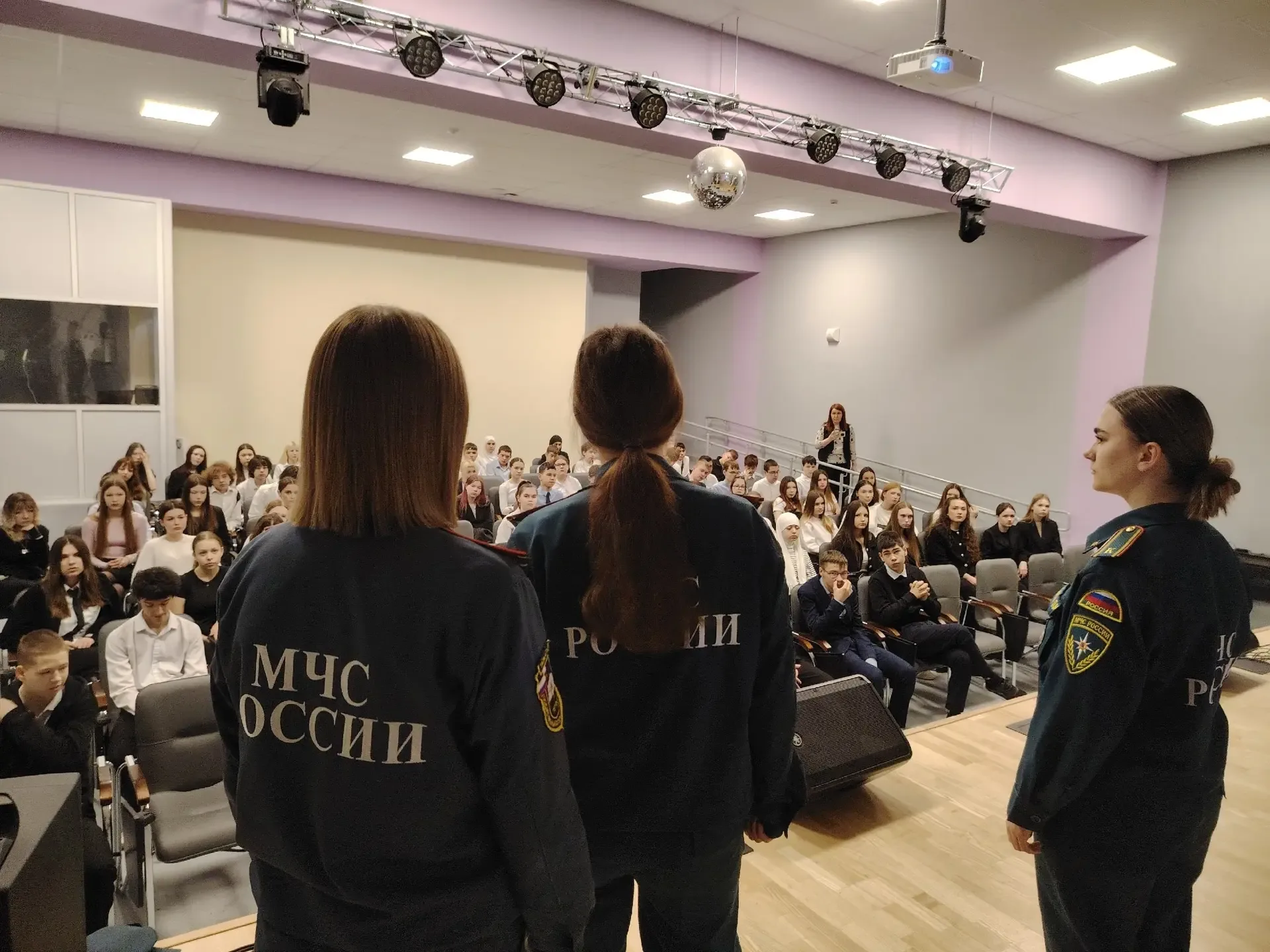 Профориентационная встреча с Тетюшским колледжем гражданской защиты прошла в нашем лицее. 30 апреля 