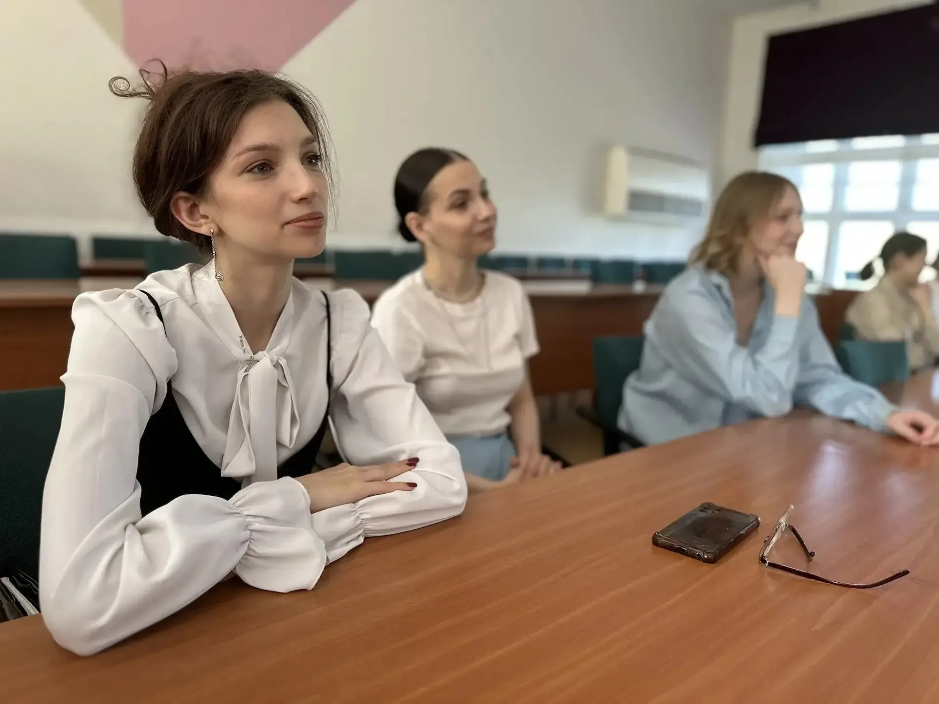 ✅ «Быть собой. Отвечать за Россию» – первокурсники обсудили ценность избирательных прав     Проект «