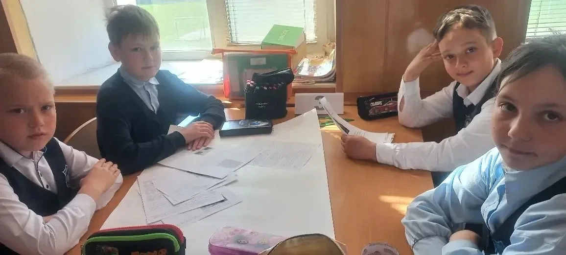 Групповой проект как средство формирования универсальных учебных  действий традиционно  проводится в