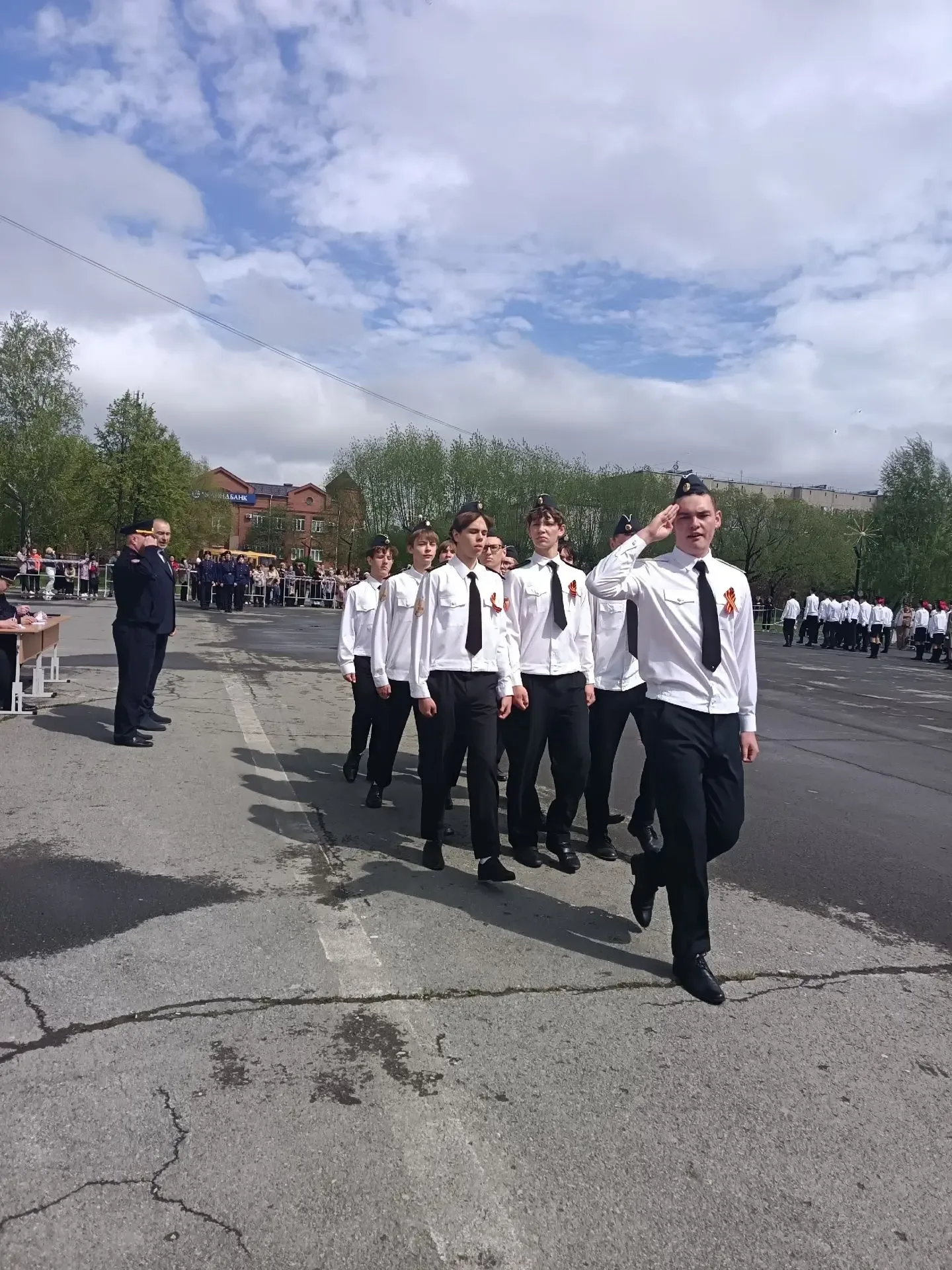 В Еманжелинске состоялся конкурс  "Статен и строен - уважения достоин".                             