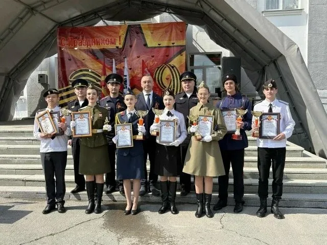 В Еманжелинске состоялся конкурс  "Статен и строен - уважения достоин".                             
