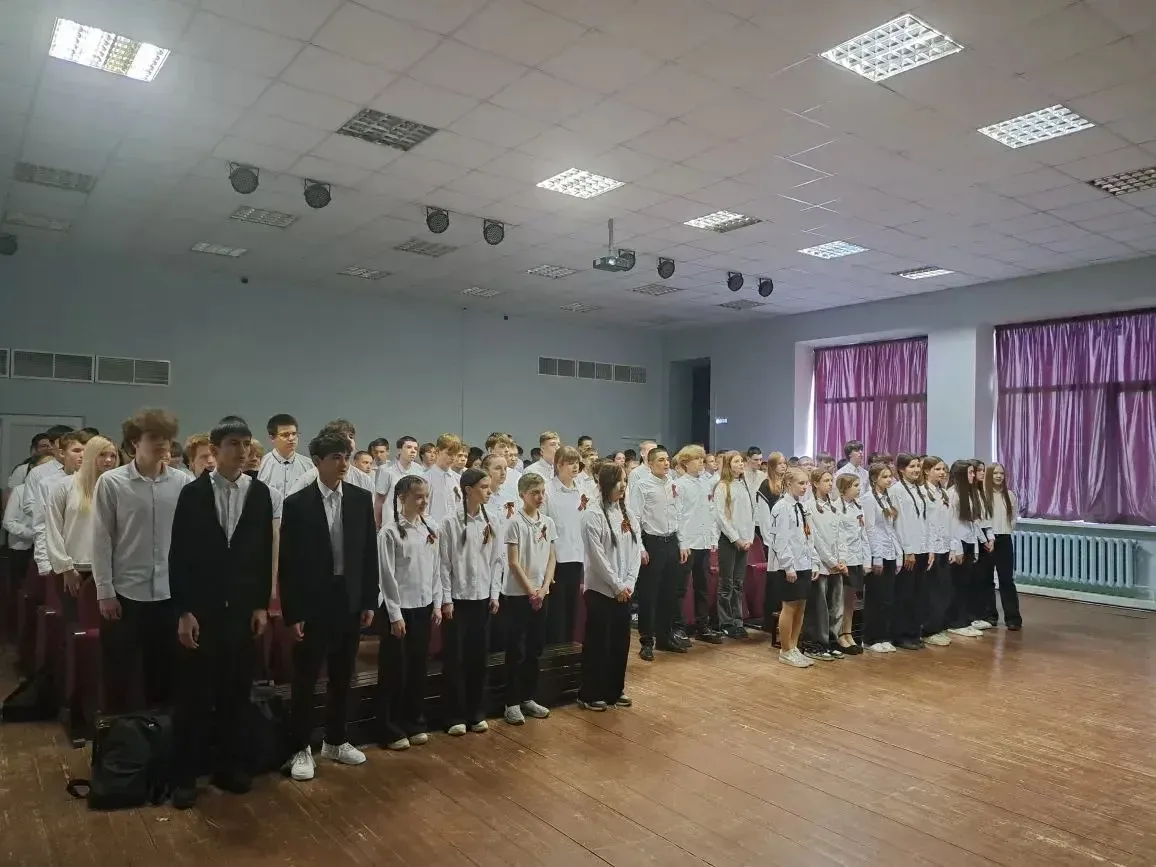 🎶 С 28 по 30 апреля в нашем лицее прошёл «Фестиваль военной песни».  Звучали строки, знакомые с детс
