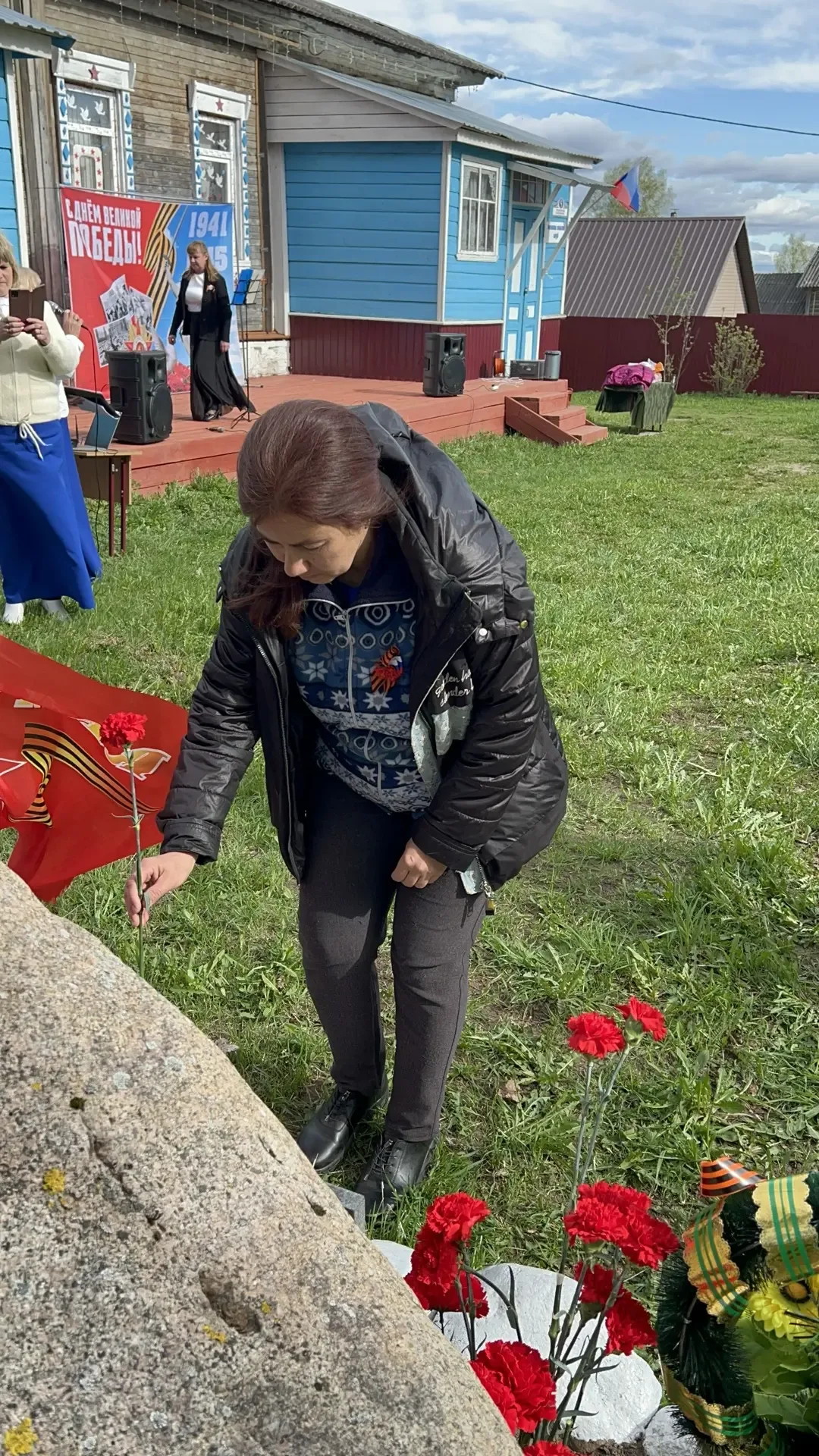 Мы помним! Мы гордимся!   В преддверии 9 мая наш детский сад «Солнышко» став одной большой и дружной