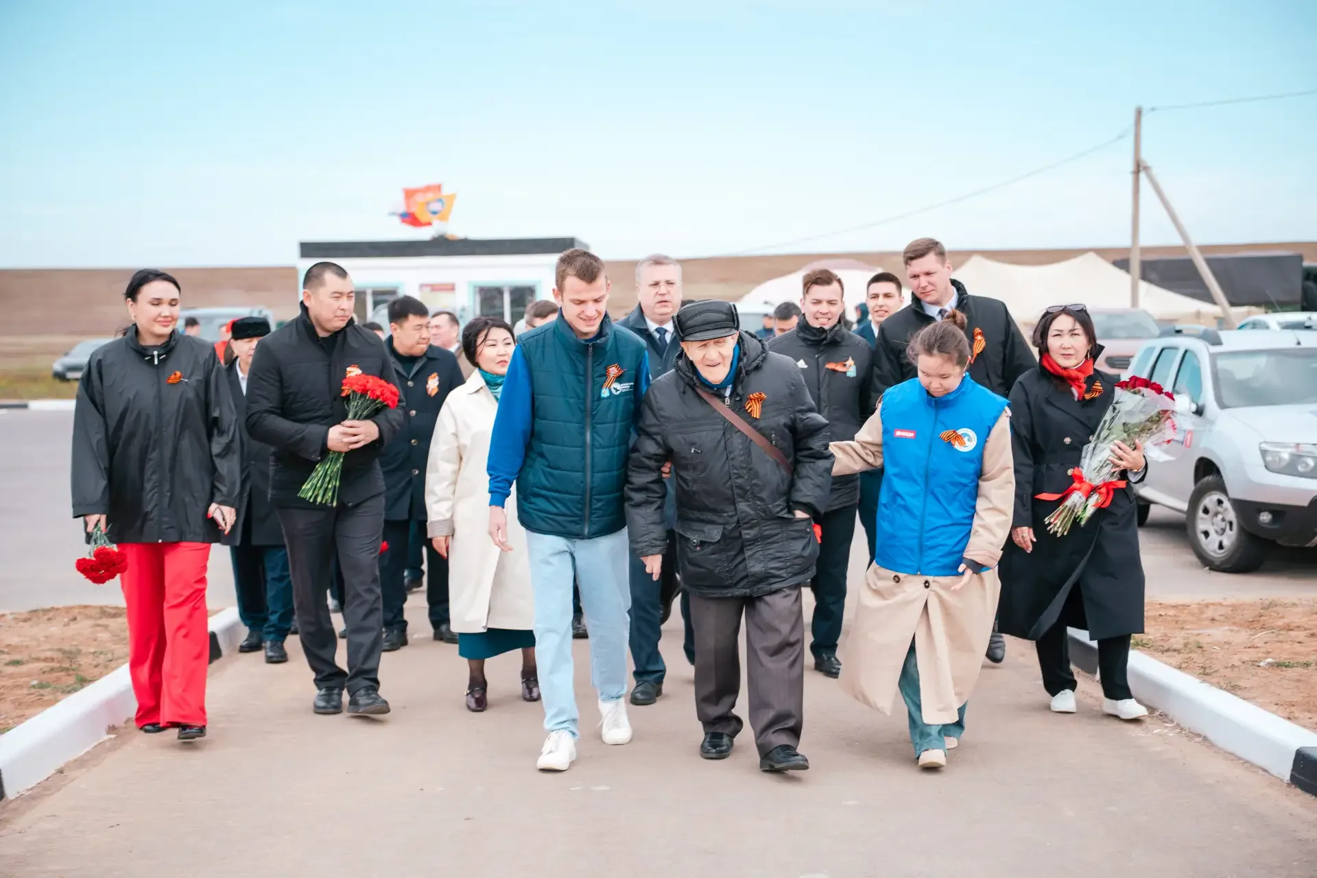 В поселке Хулхута Республики Калмыкия прошел памятный митинг, посвященный 81-й годовщине Победы в Ве