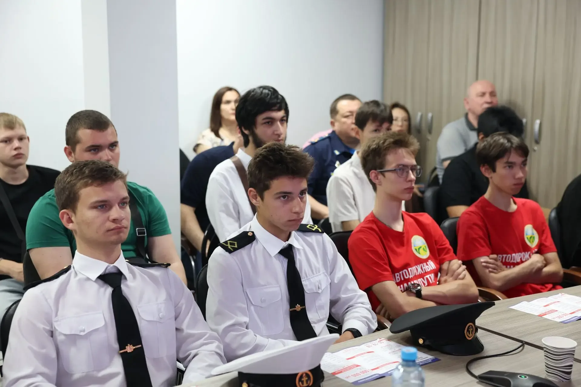 Телемост с операторами БПЛА  Министерство обороны России организовало мероприятие для студентов, осв