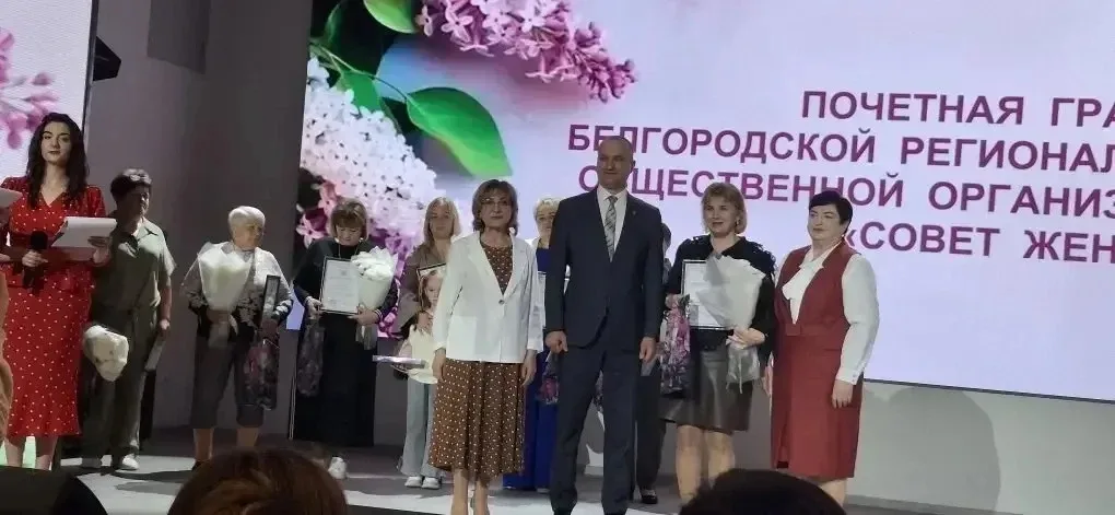 Поздравляем с наградами семьи Образовательного комплекса «СтартУМ»  ⭐️ семья Шевляковых награждена б