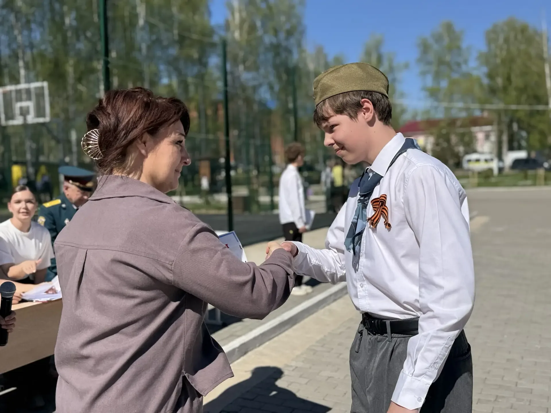 Строем — к победе! 🎖️  В нашей школе прошёл долгожданный конкурс смотра строя и песни среди 5-9 клас