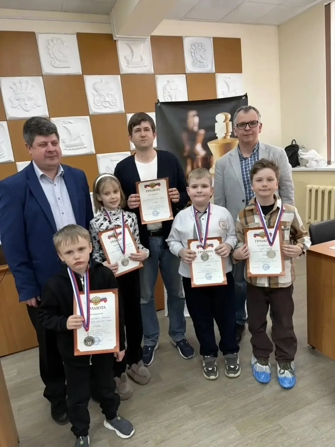 ⚡️С 23 по 25 апреля в Липецке в спортивной школе №4 проходил областной турнир шахматный всеобуч⚡️  🔥