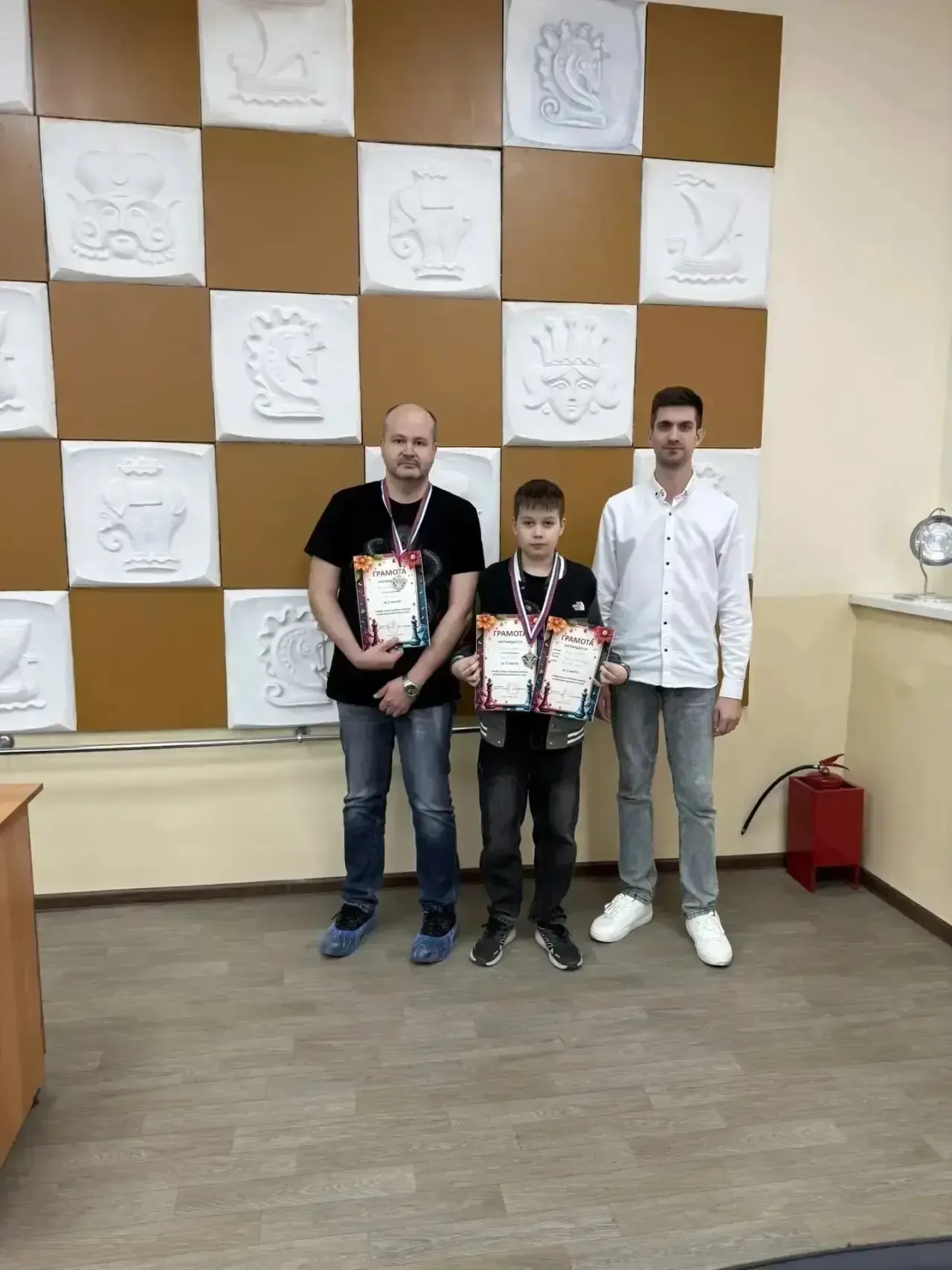 🏁 19 апреля в спортивной школе № 4 завершился первый этап Кубка по быстрым шахматам среди семейных к