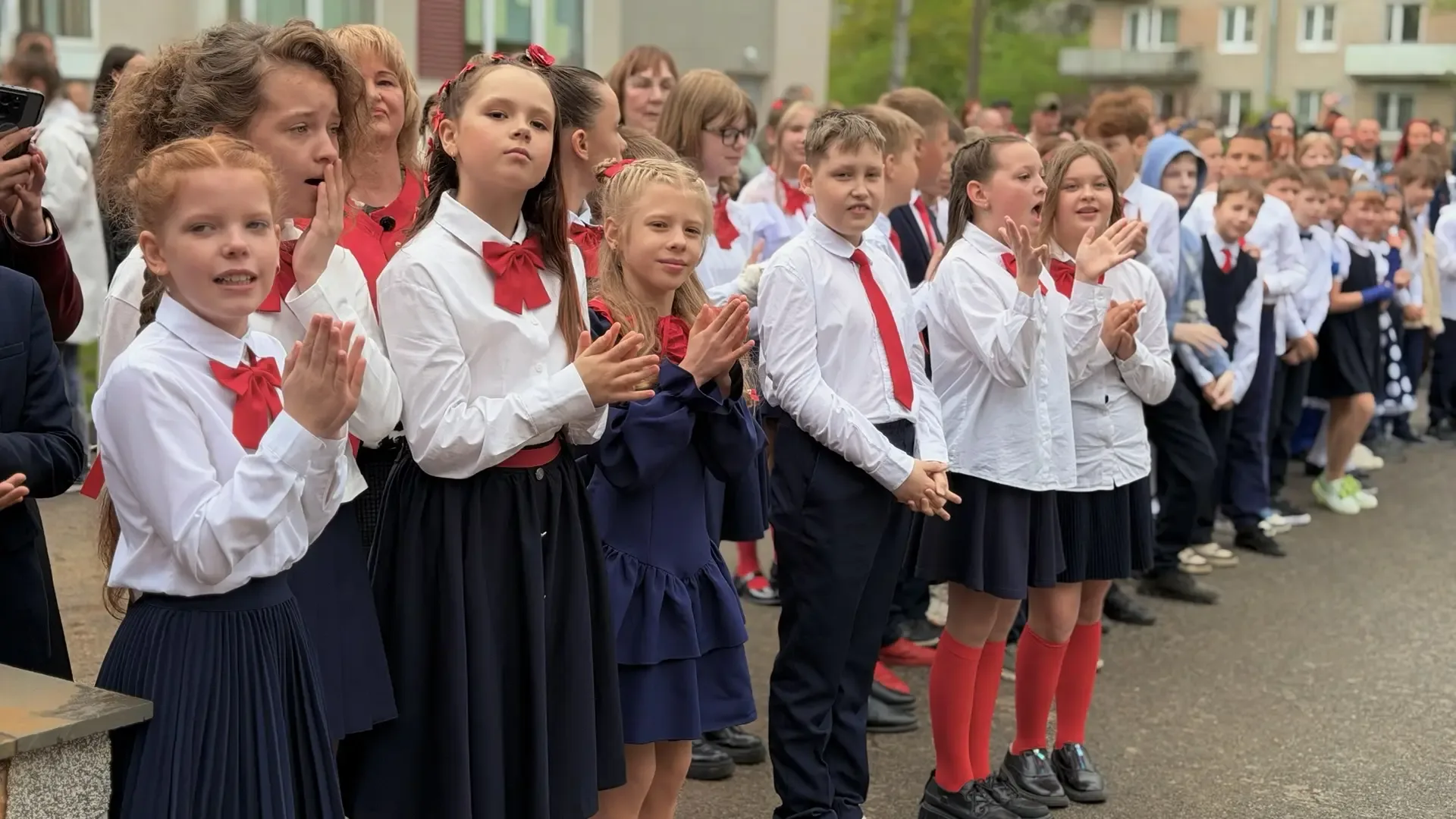 ОТГРЕМЕЛ ВЫПУСКНОЙ 4 КЛАССОВ ☺️  Сегодня, 15 мая, мы не просто завершили учебную неделю! Сегодня в н