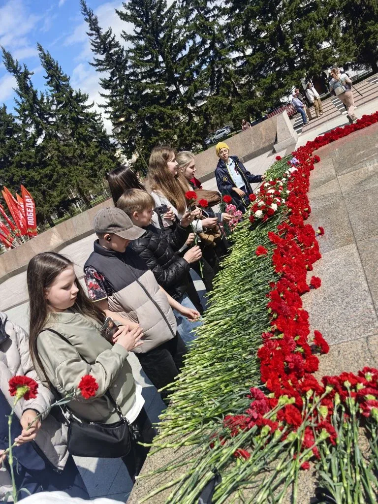 ⚘️🕊Май — особенный месяц для каждого жителя России - месяц Победы!  Это время, когда вся страна с ос