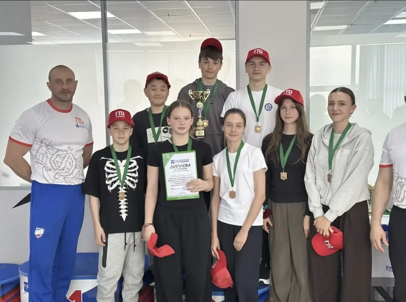 🏆 Наши спортсмены — гордость гимназии! 🏆  С 14 по 15 мая сборная гимназии по ГТО достойно выступила 