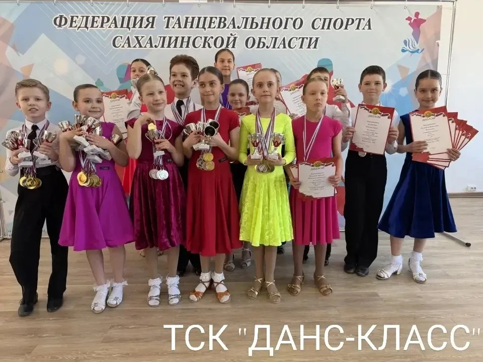 ✨ Блеск бальных платьев, ритм танца и море эмоций: «Майский бал — 2026» в Южно‑Сахалинске! ✨  17 мая