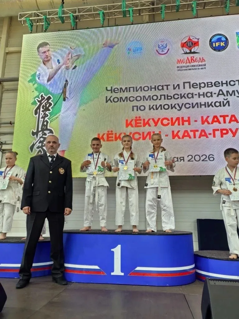 Глазычева Ангелина ученица 3В класса заняла два 1-х места в Первенстве КГАУ ДО "Спортивная школа "Ре