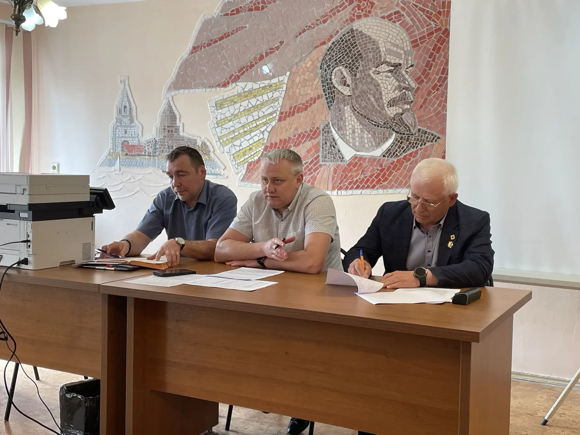 В Комитете ЖКХ, 14.05.2026,  было проведено совещание  по вопросу доступа в подвальные помещения , у