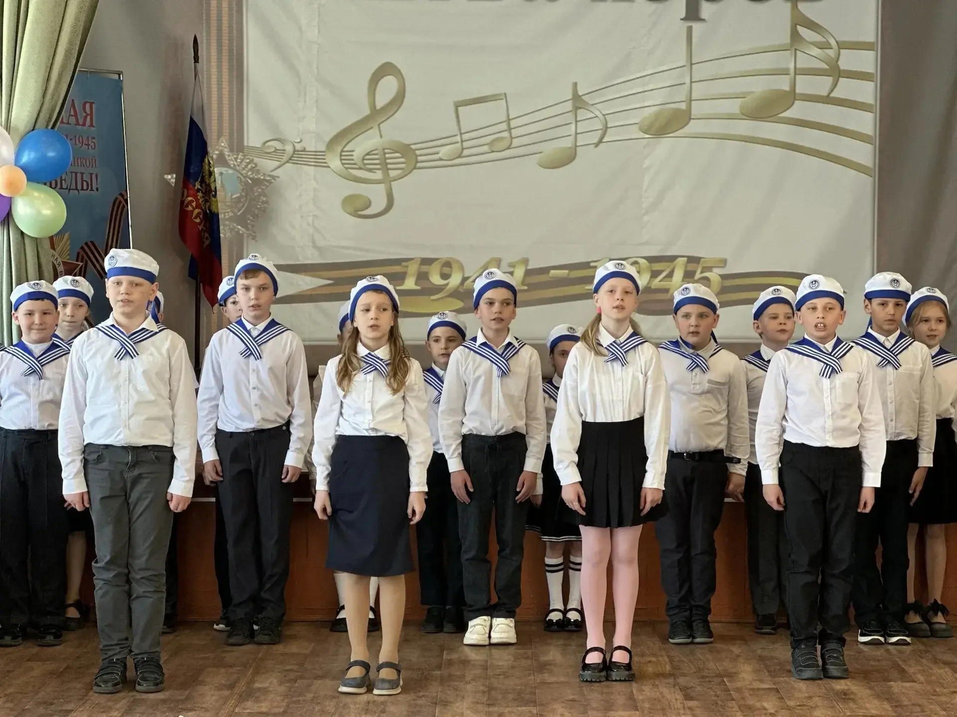 Школьные голоса звучали в честь Великой Победы 🎶❤️  В преддверии Дня Победы, 7 мая, в нашей школе по