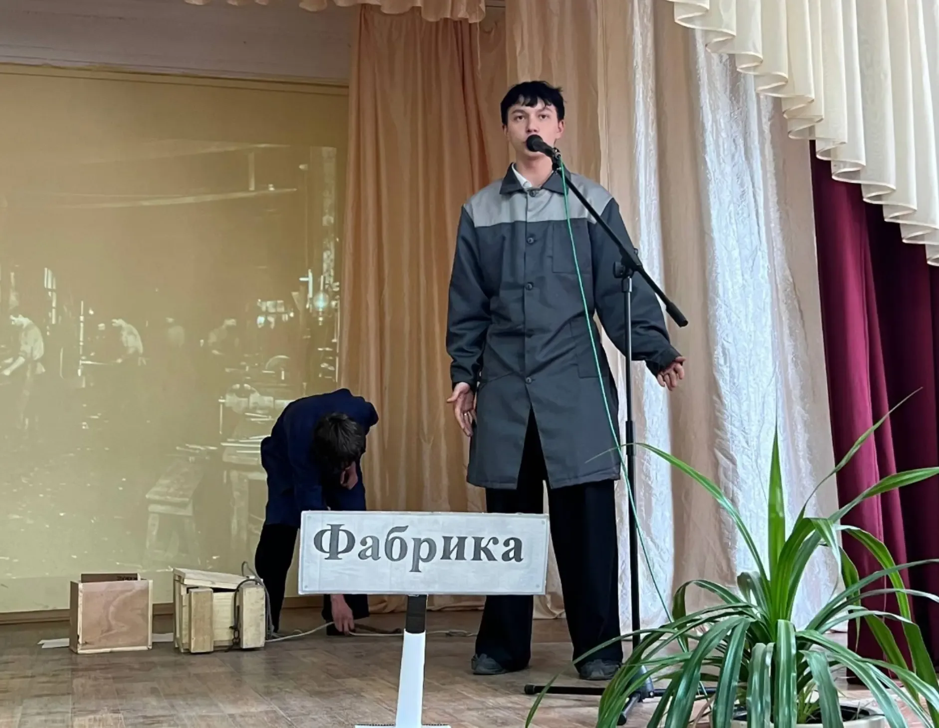 🎉🎉 МИР! ТРУД! МАЙ!   📚📚 В нашем колледже прошло яркое мероприятие, приуроченное Первому мая – Дню тр