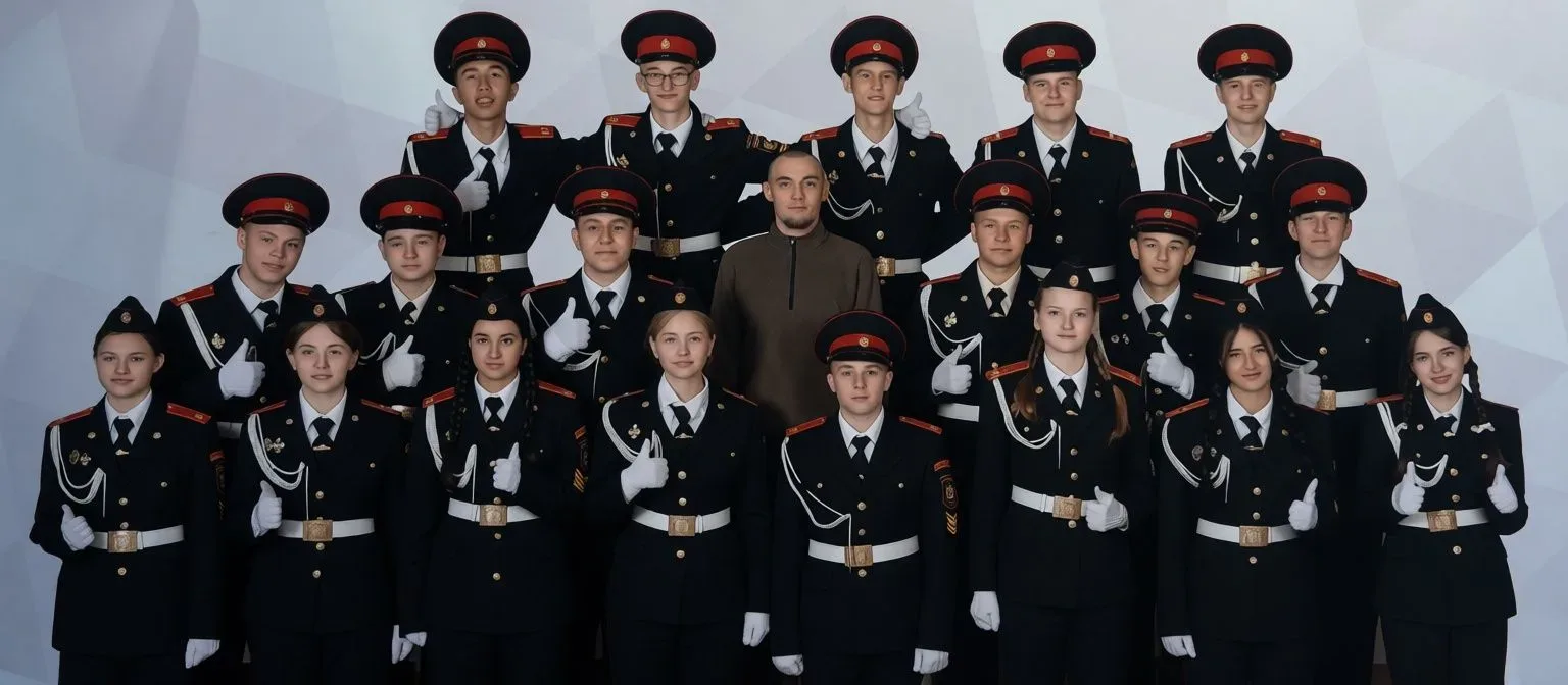 Дорогой Денис Ильшатович! От всего сердца благодарим Вас! Сегодня для наших детей, выпускников 9-К к