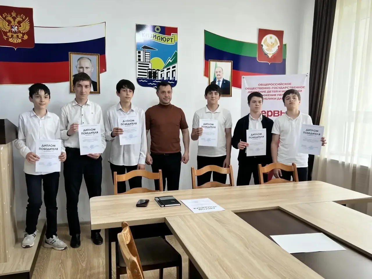 Команда гимназии №1 заняла первое место в конкурсе социальных видеороликов  Команда учащихся гимнази