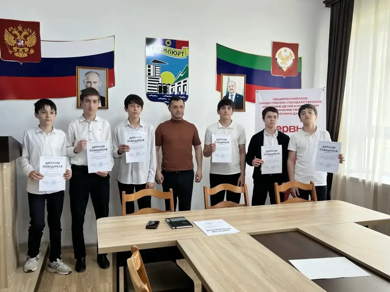 Команда гимназии №1 заняла первое место в конкурсе социальных видеороликов  Команда учащихся гимнази