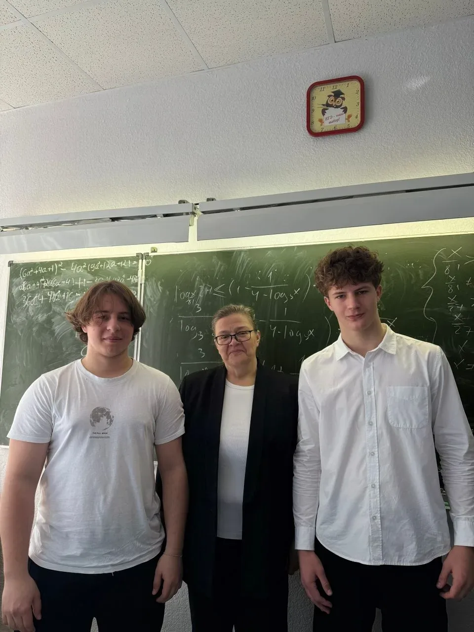 🧠Поздравляем учащихся 11Б класса Семёна Кобзева и Максима Загорского с победой в олимпиаде школьнико