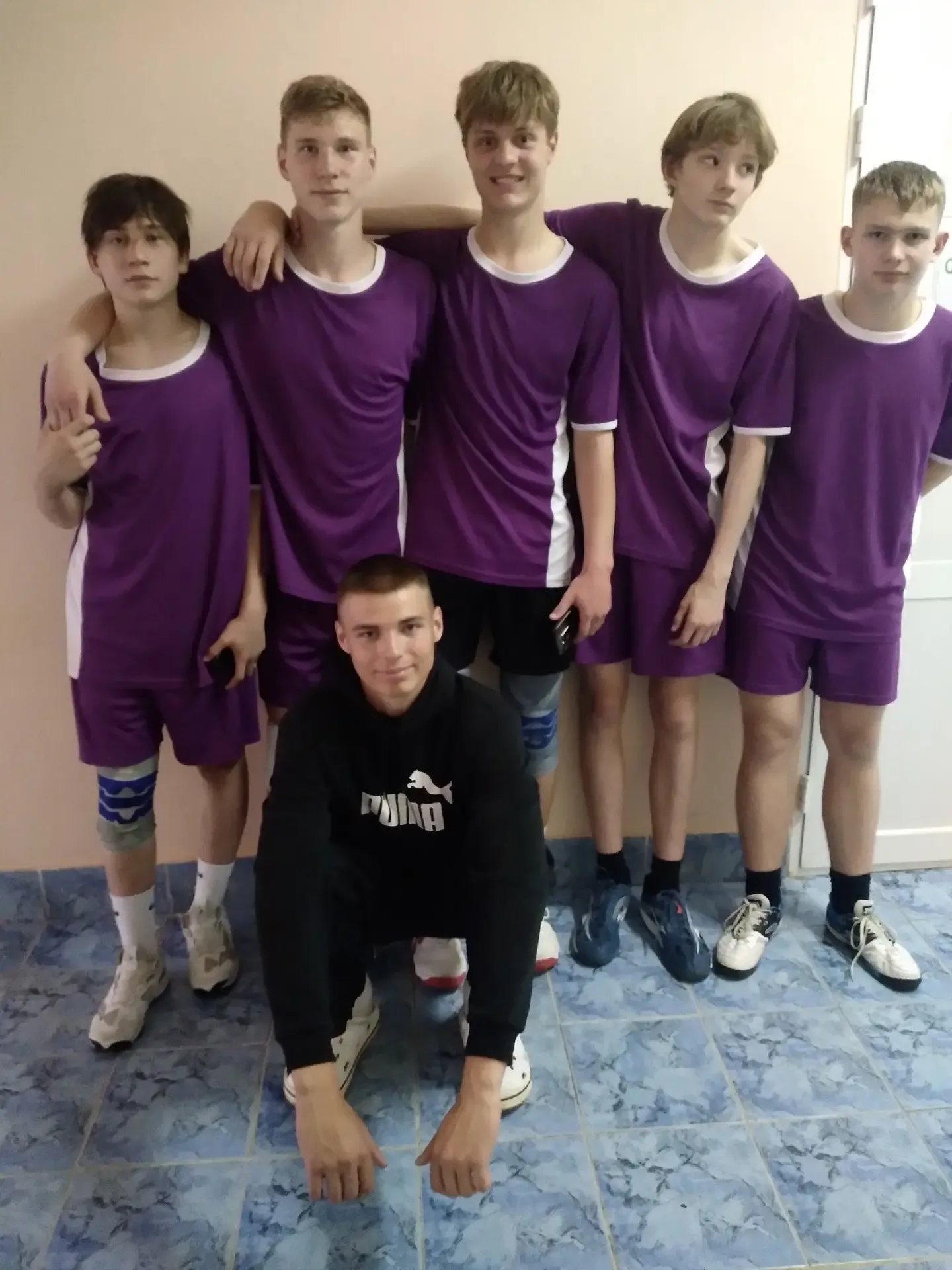 🏐Сборная команда юношей продемонстрировала мастерство и командный дух на соревнованиях по волейболу,