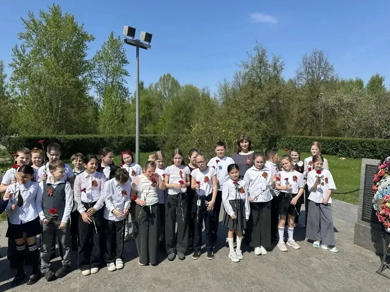 Помните! Через века, через года - помните!  9 мая уже прошло, а эмоции — всё еще остались. Глядя на 