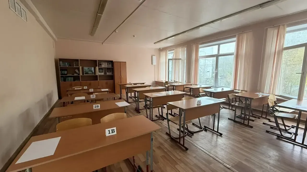 📢 Родители сдали ЕГЭ по русскому: репортаж из школьной аудитории  📝 30 апреля в нашей школе прошла а