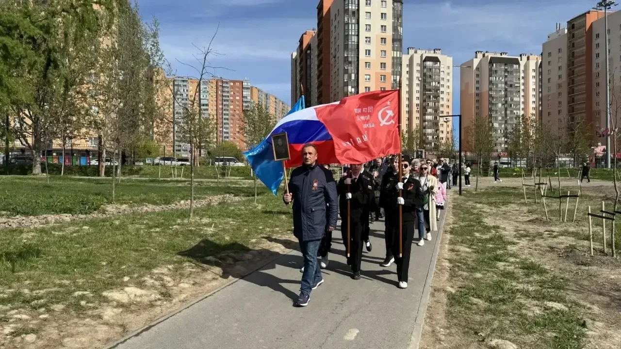 Мы вместе! «Бессмертный полк»  📅Сегодня наши сердца бились в унисон. Учителя, ученики, родители собр