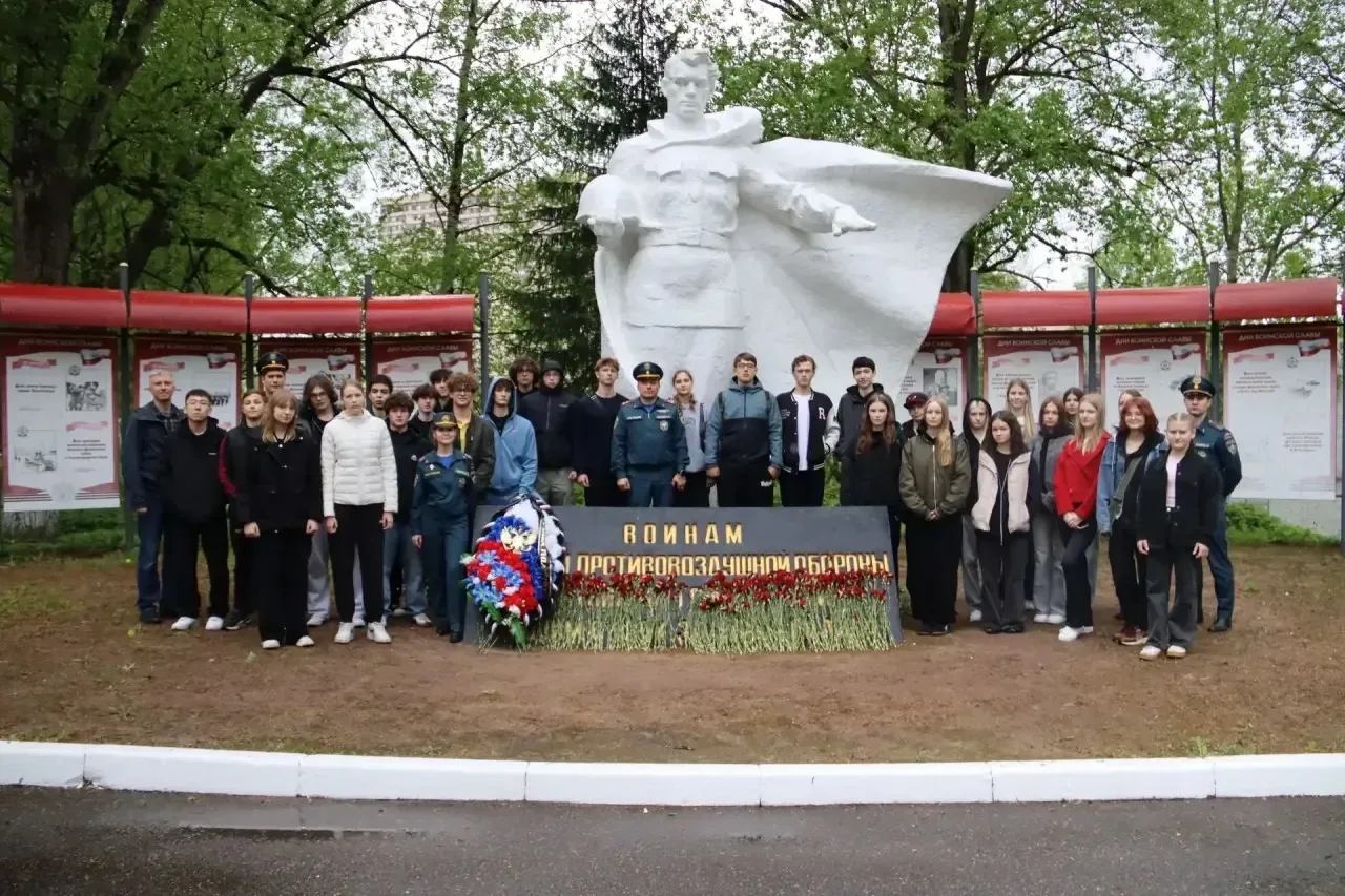📅15 мая на базе Северо-Западного регионального поисково-спасательного центра МЧС России для старшекл