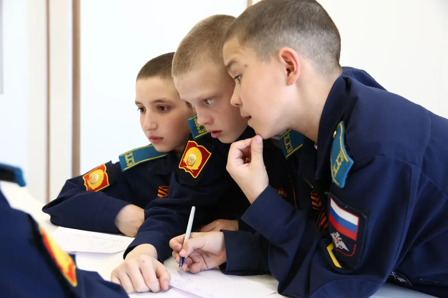В преддверии 9 мая кадеты 44 учебного взвода в рамках урока математики прошли квест "Путь к Победе".