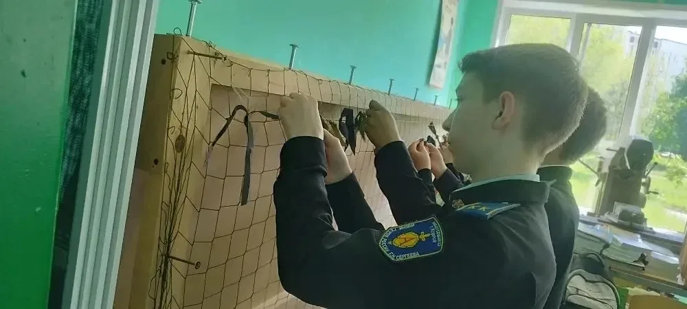 ⭐️Кадеты 7 класса нашей школы города Воинской Славы Коврова встретились с  волонтерской группой "Мис