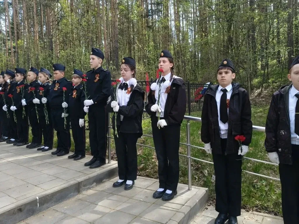 С Днëм Победы!   Для каждого кадета 9 Мая – не просто памятная дата, а день глубокого уважения к под