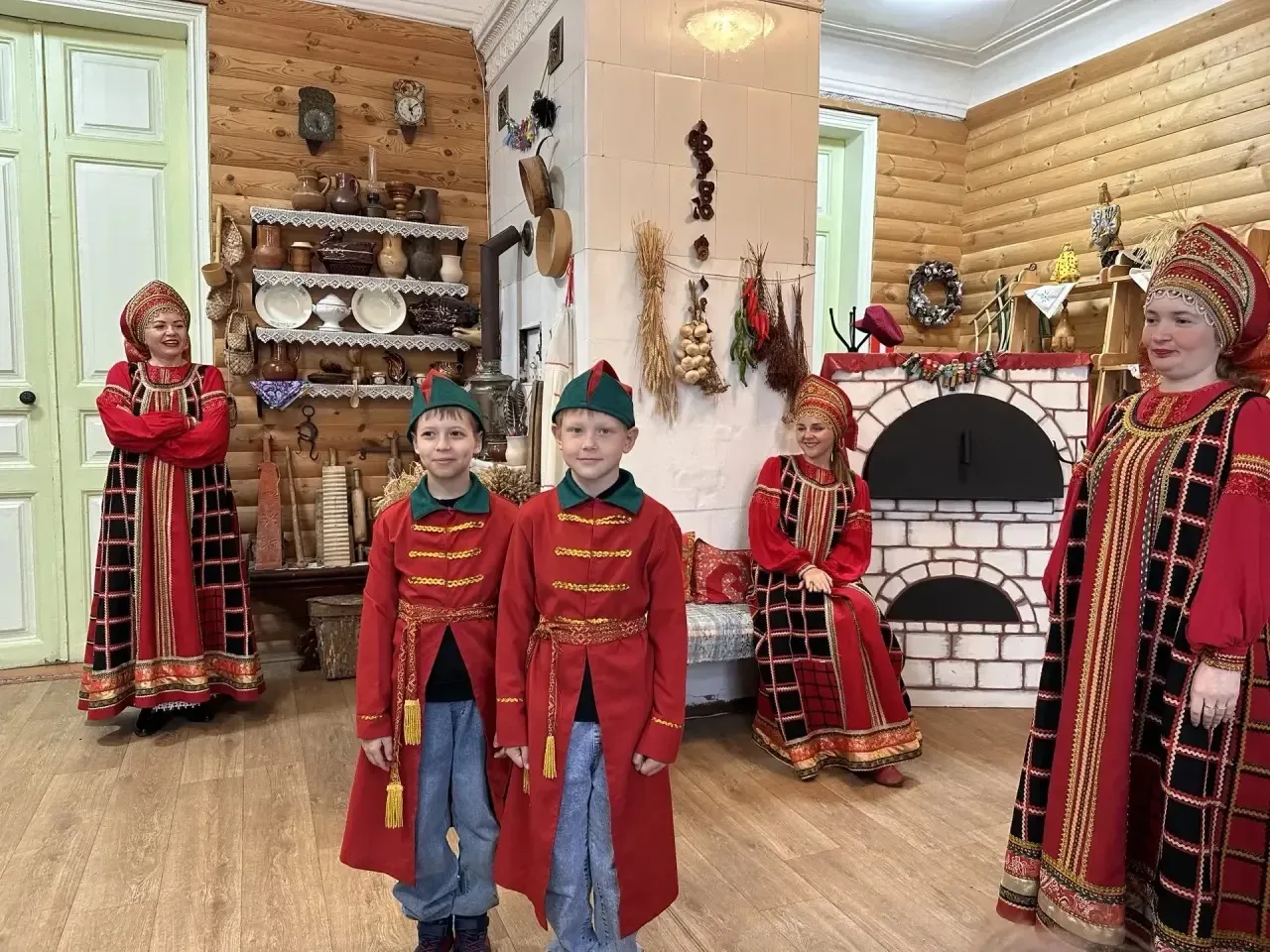 ✨ЧУДЕСА ГОРОХОВЦА✨ Знаете ли вы, какой город является самым крупным центром купеческих домов? 1 А и 