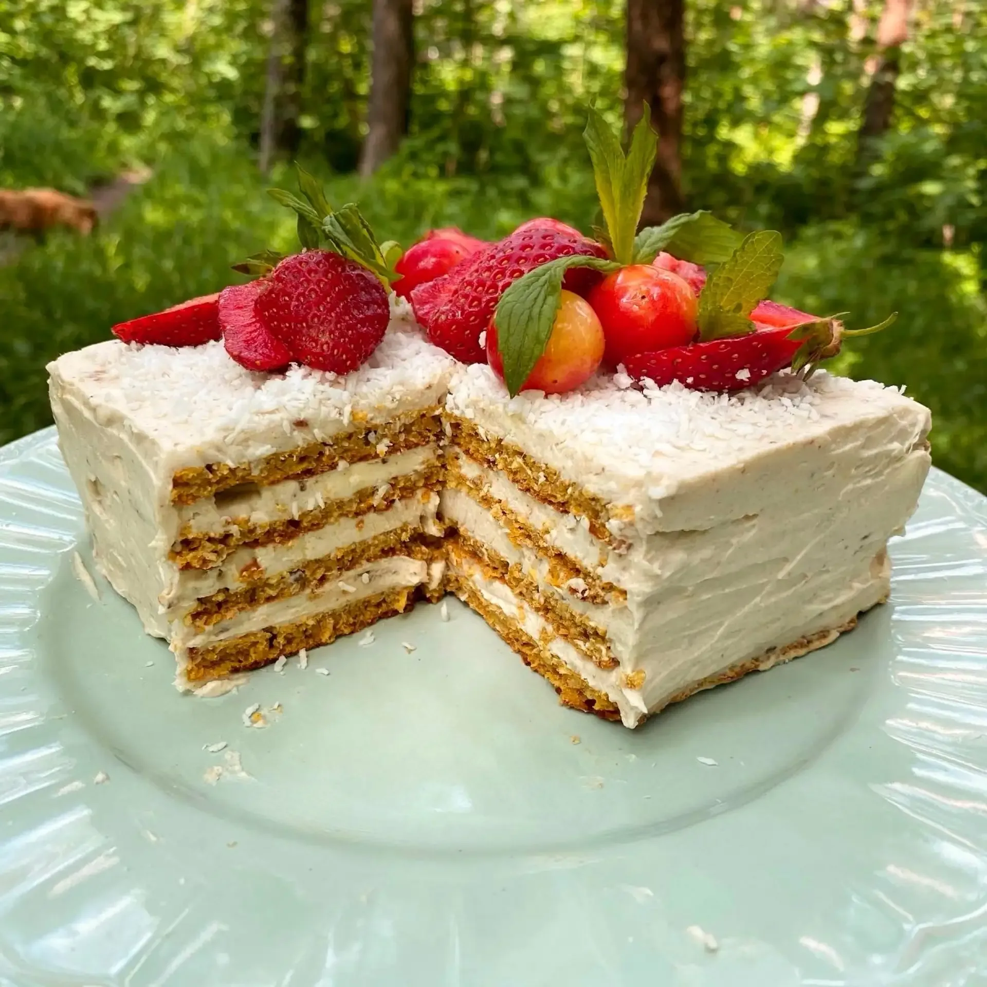 Морковный овсяный торт на первый день рождения Василисы 🥕🎂☺️ не верится, что с того момента прошло у