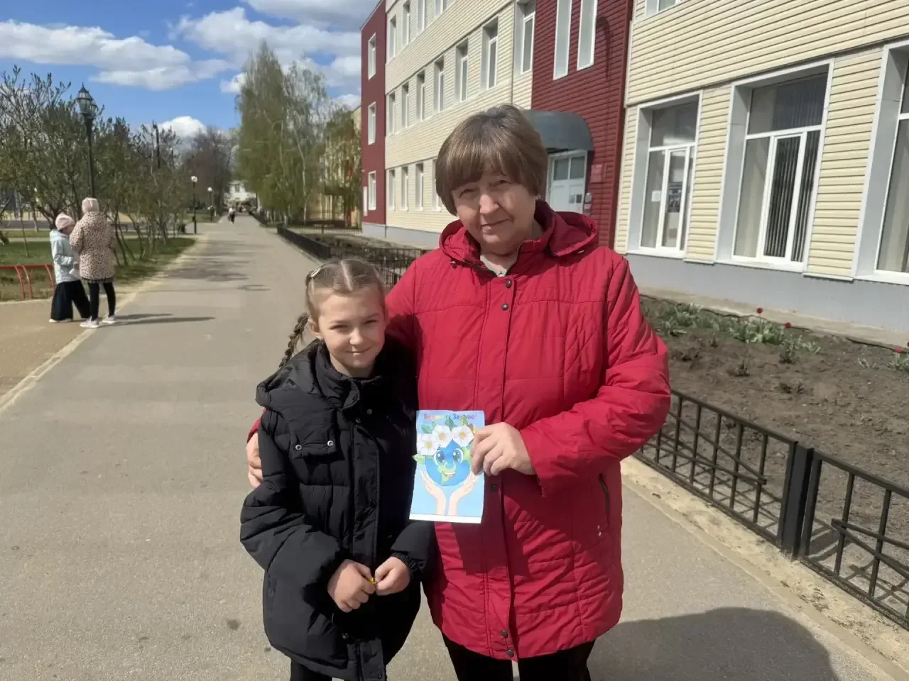 В городском Студенческом парке Орлята МБОУ «СОШ25 с УИОП им. Б.И.Рябцева» г. Россоши провели акцию «