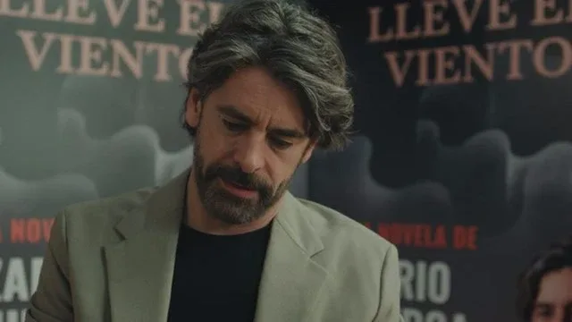 Скрытое убийство mp4 (2025) Жанры: #Фильмы  #Триллер  #Криминал  #Детектив  Ева, кажется, обрела дол