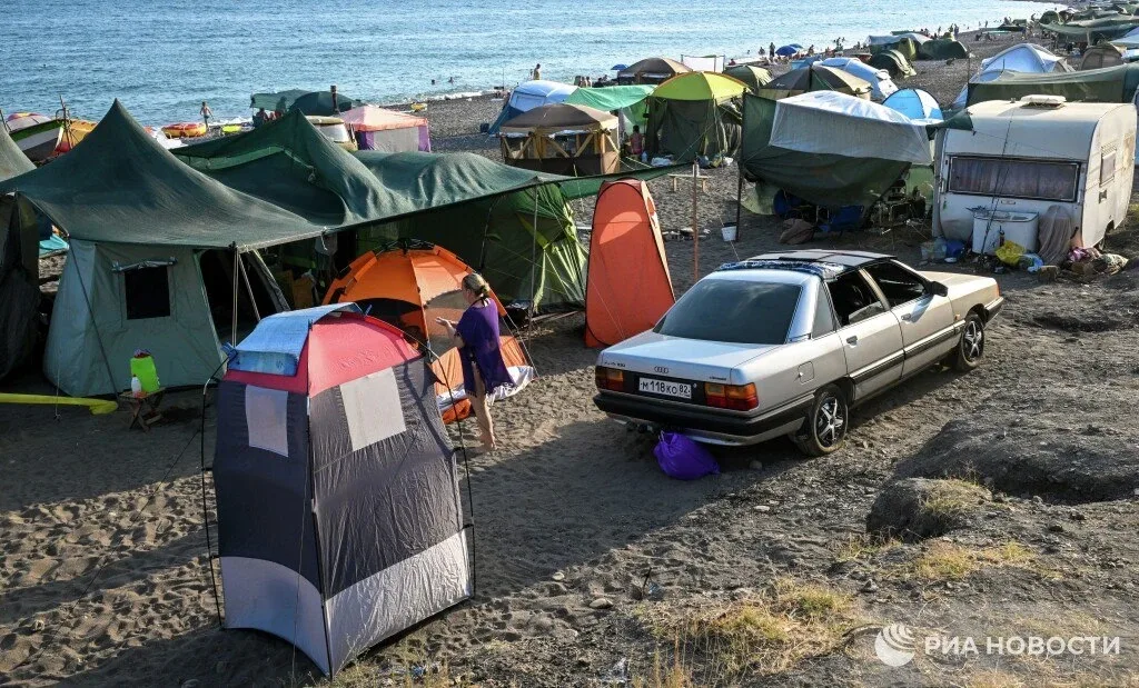 ⛺️ Сезон "дикого" отдыха стартует в Крыму.  Если вы готовы временно отказаться от комфорта уютных от