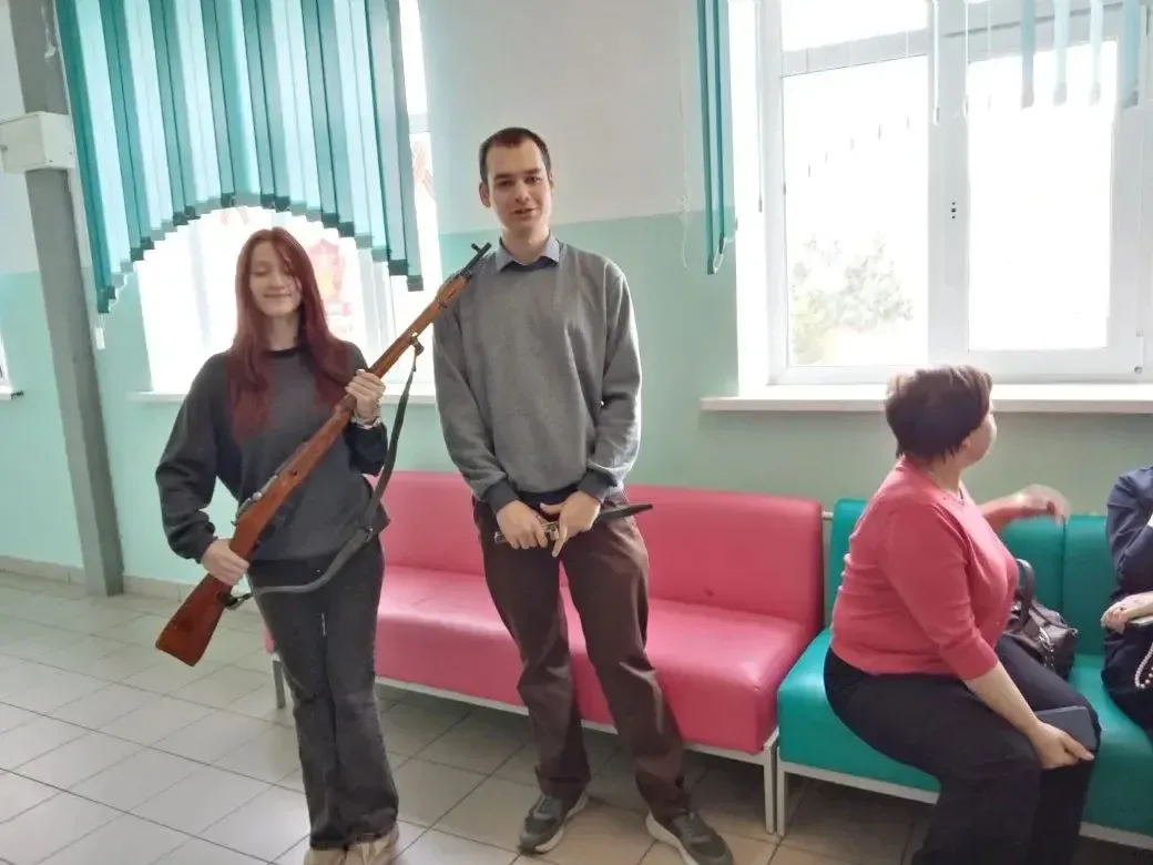 Наши ребята совместно с руководителем школьного музея Ладой Натальей Георгиевной приняли участие в е