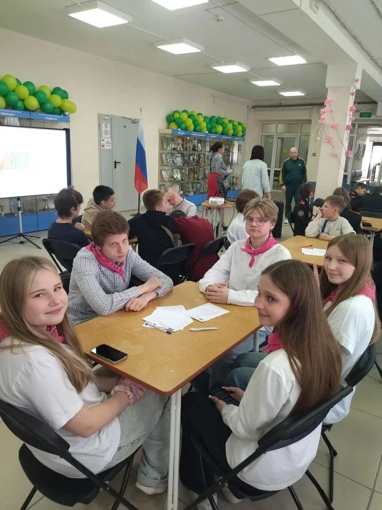 Команда школы приняла участие в городской интеллектуальной игре "Мы помним", посвящённой Великой Оте