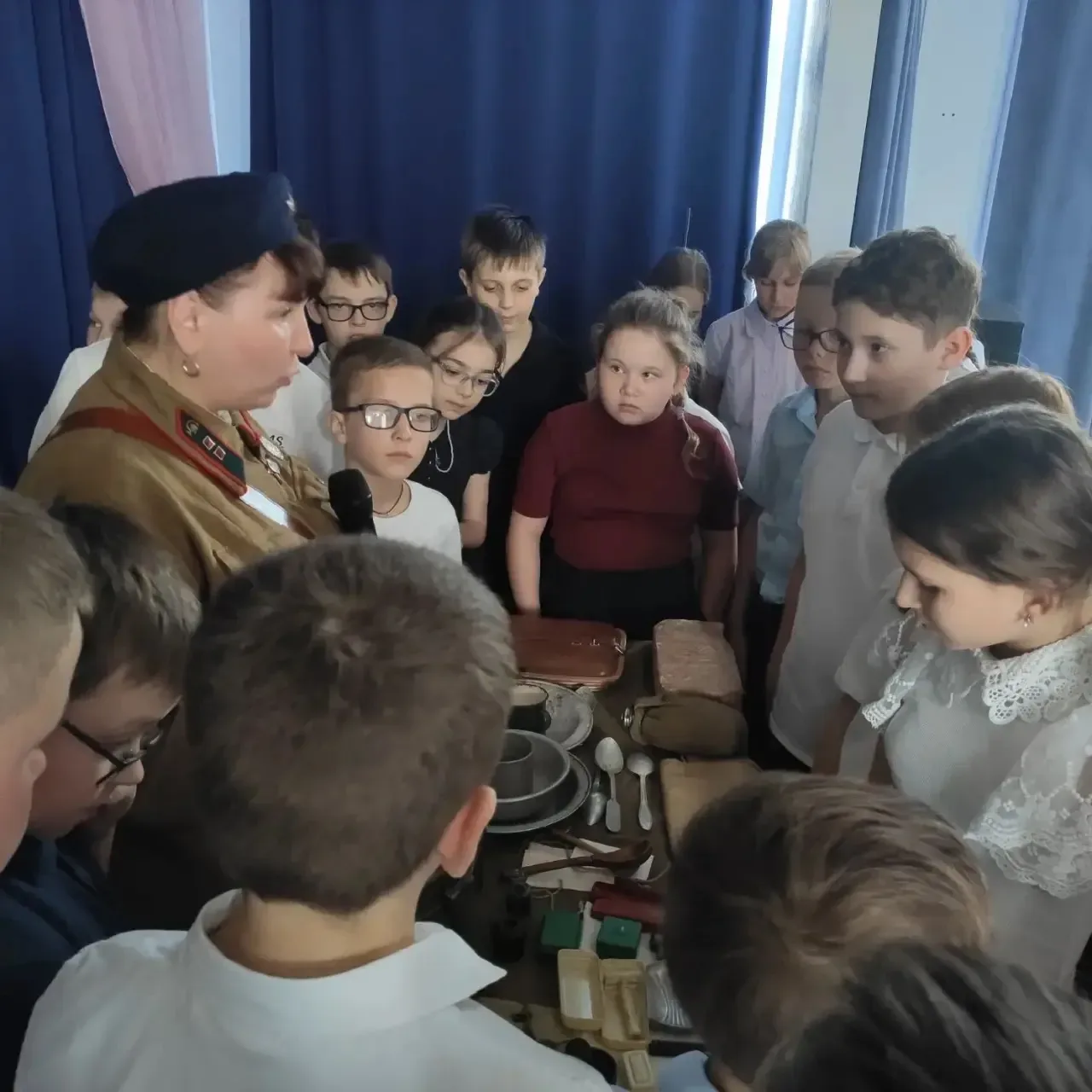 🇷🇺 «Памяти павших будьте достойны!»  В гостях у наших третьеклассников побывал Военно-исторический к