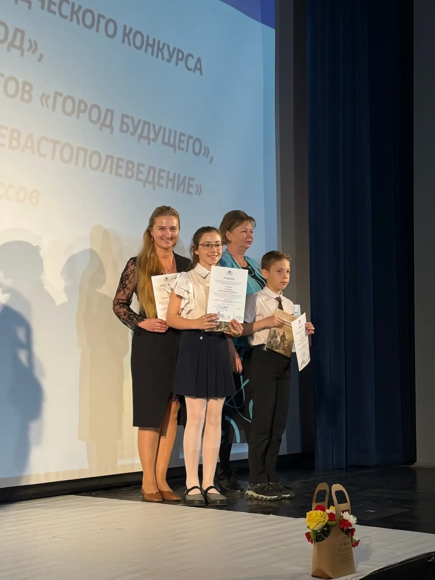 🏆 Юный севастополевед: победа, которая стала общей  Обучающаяся 4-а класса Нина Сидорова стала побед
