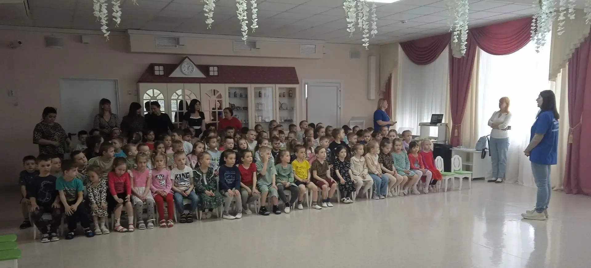 Встреча воспитанников детского сада со специалистами Управления ветеринарии города Севастополя    В 
